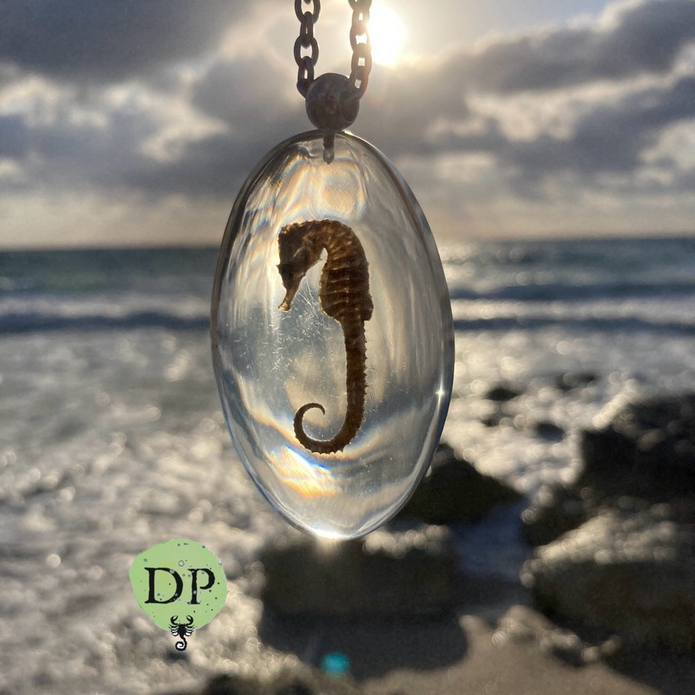Seahorse Pendant Necklace